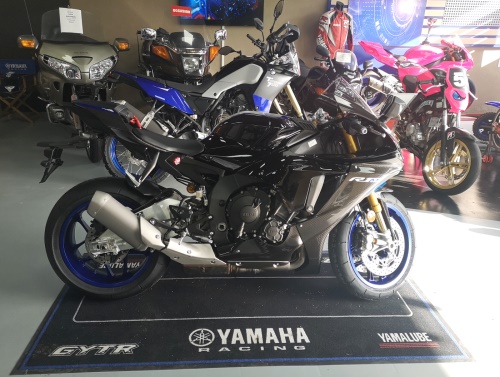 R1 M yamaha spirit motor la ciotat